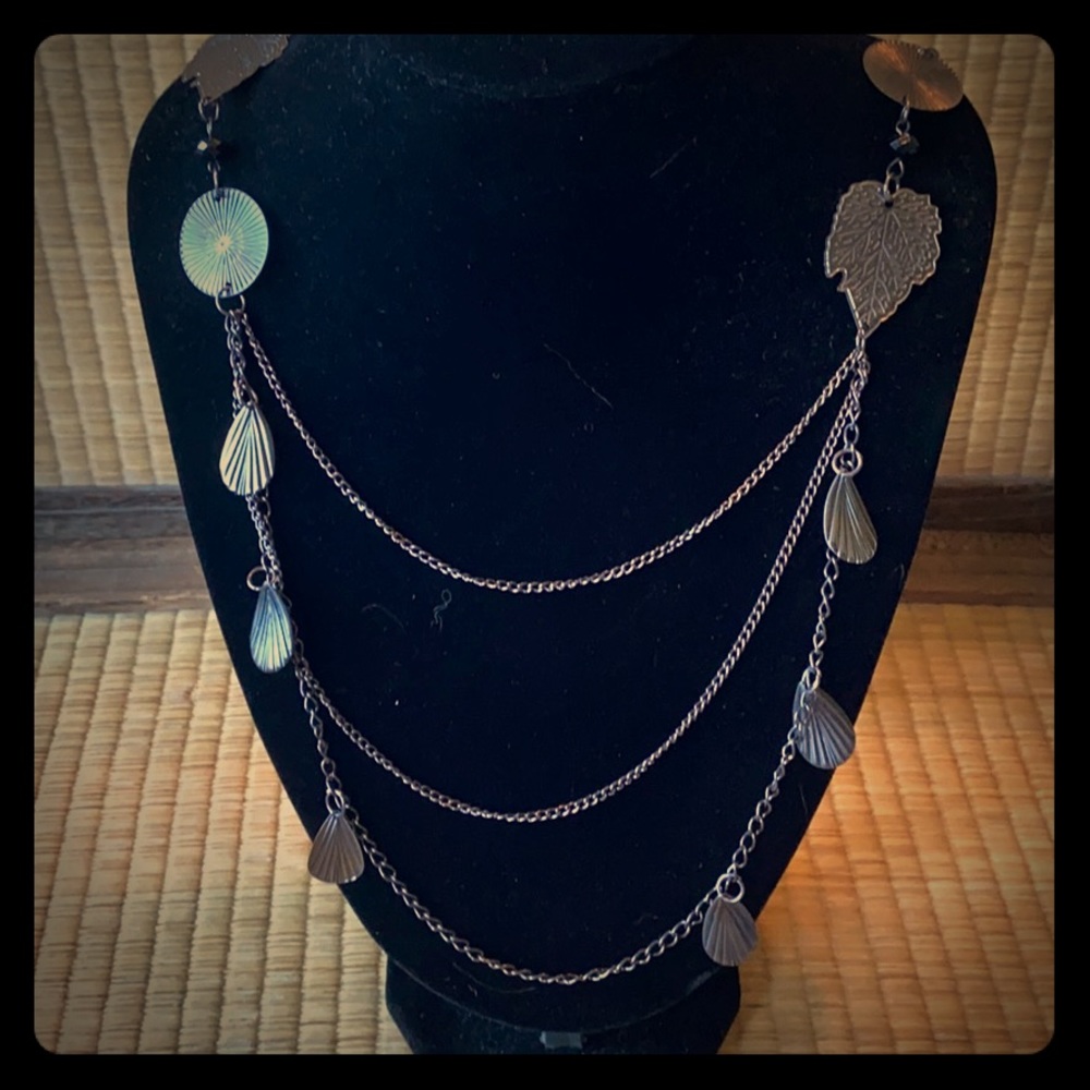 🎁 🆓 w/ BUNDLE: Fall Costume Necklace